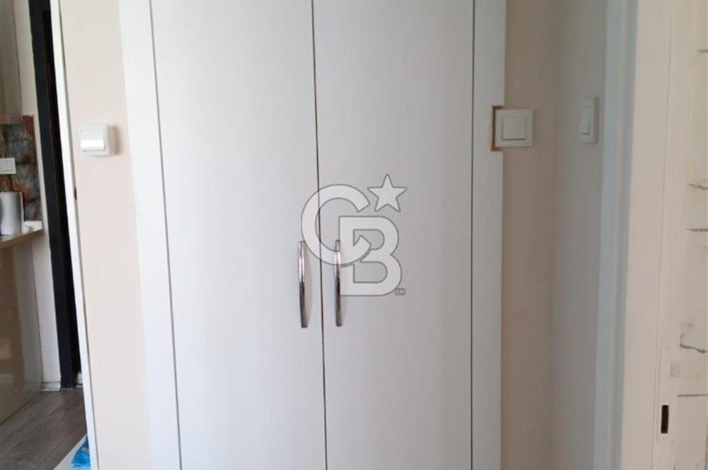ÇİĞLİ BALATÇIKTA SATILIK FULL EŞYALI 1+1 GENİŞ DAİRE