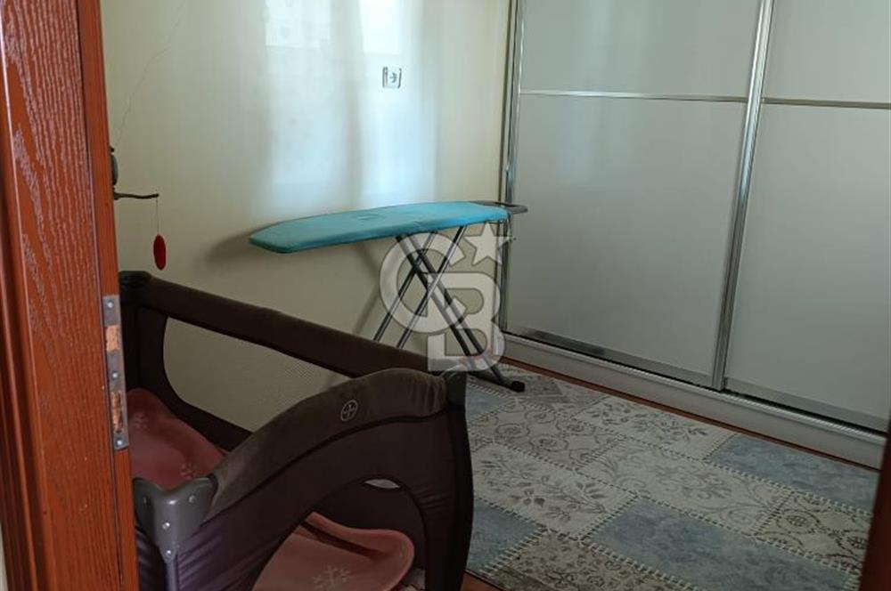 ALİAĞA ÇARŞI MERKEZDE GENİŞ KİRALIK 3+1