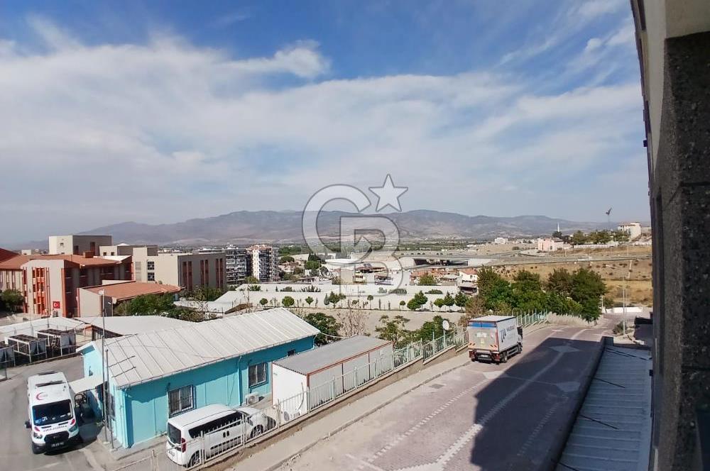 MENEMEN DEVLET HASTENESİ KARŞISI GENİŞ KİRALIK 1+1 DAİRE