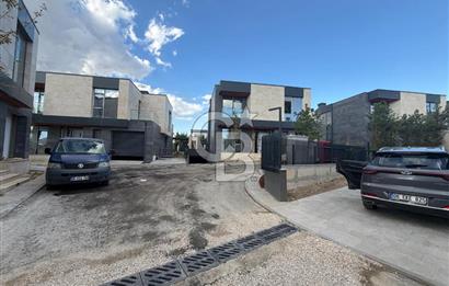 ÇAYYOLU'NUN EN PRESTİJLİ SİTESİ SANTRA DA VİLLA 557m² SATILIK