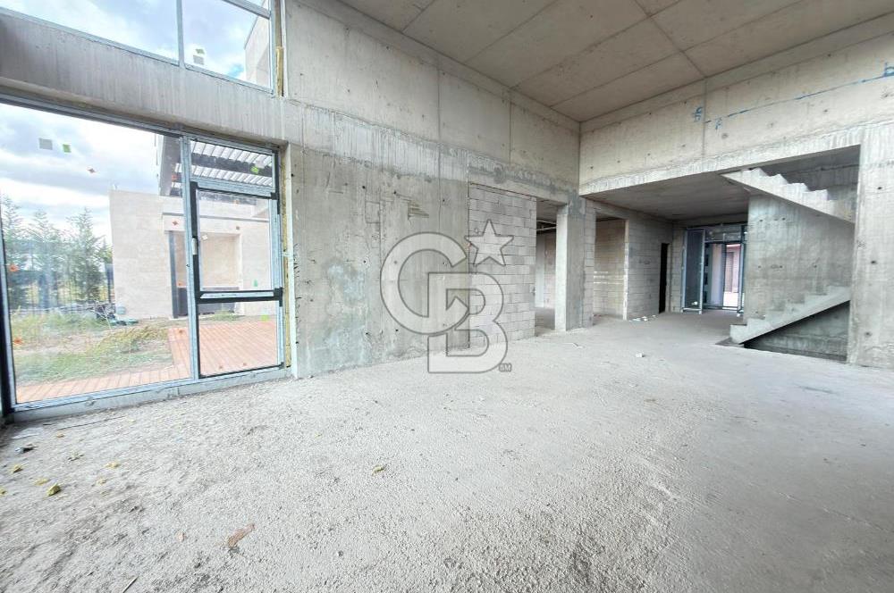 ÇAYYOLU'NUN EN PRESTİJLİ SİTESİ SANTRA DA VİLLA 557m² SATILIK