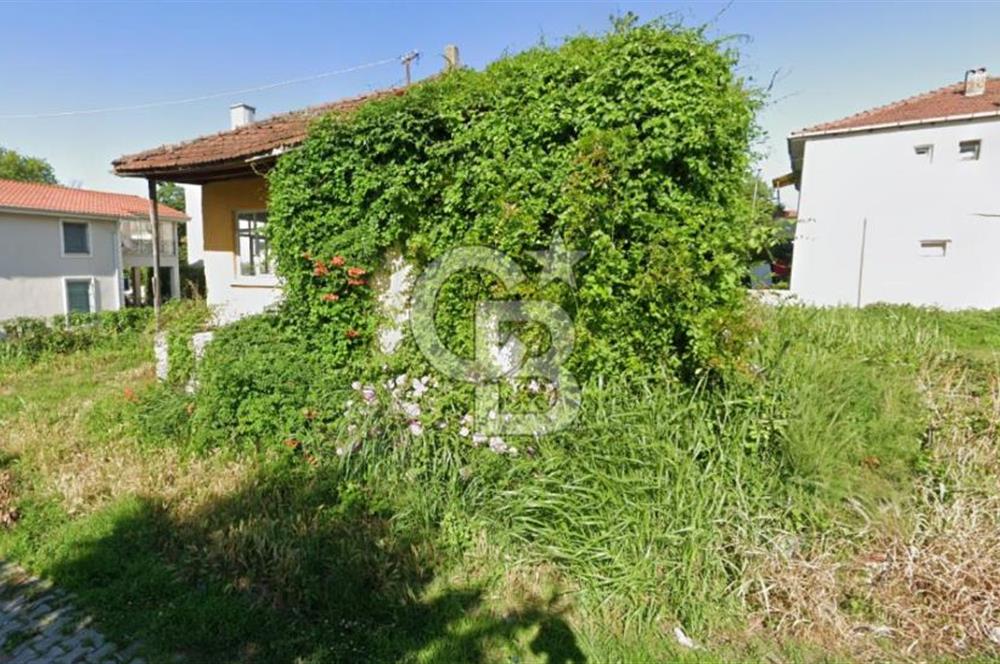 Sapanca Gölü’ne 250 Metre Mesafede Müstakil Ev 