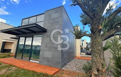 ÇAYYOLU'NUN EN PRESTİJLİ SİTESİ SANTRA DA VİLLA 557m² SATILIK
