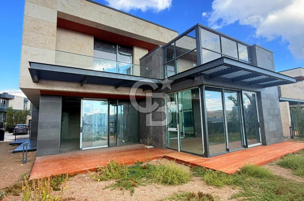 ÇAYYOLU'NUN EN PRESTİJLİ SİTESİ SANTRA DA VİLLA 557m² SATILIK