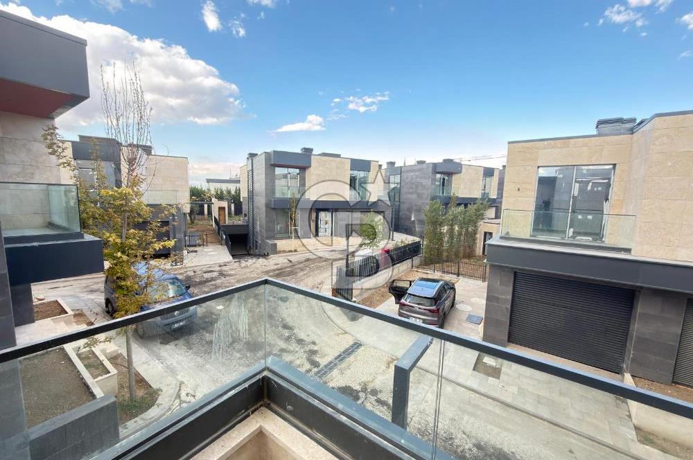 ÇAYYOLU'NUN EN PRESTİJLİ SİTESİ SANTRA DA VİLLA 557m² SATILIK