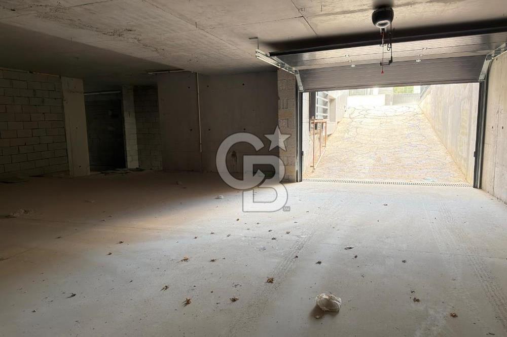 ÇAYYOLU'NUN EN PRESTİJLİ SİTESİ SANTRA DA VİLLA 557m² SATILIK