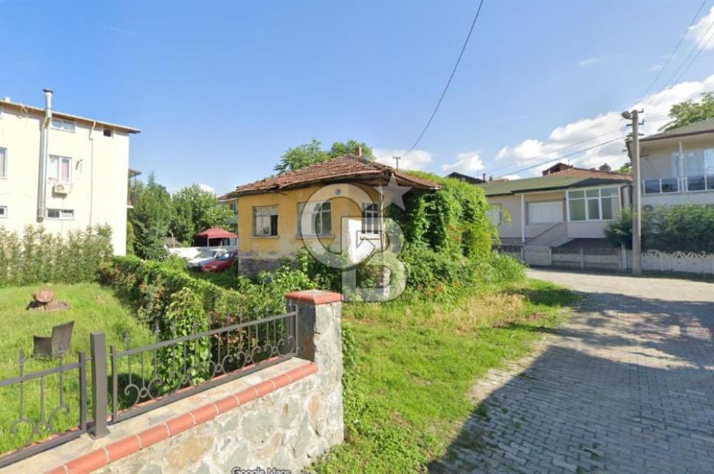 Sapanca Gölü’ne 250 Metre Mesafede Müstakil Ev 