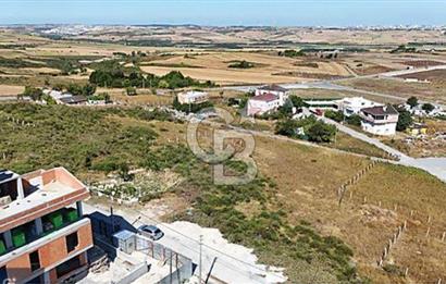 HADIMKÖY'DE 260 M² TEPE KONUMDA, KANAL MANZARALI İMARLI ARSA