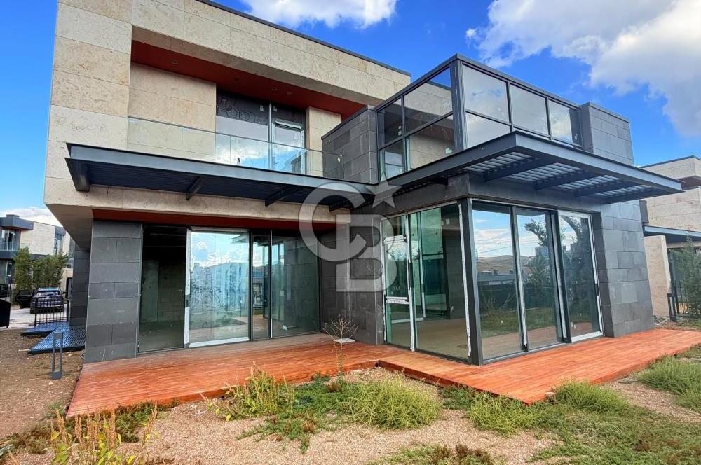 ÇAYYOLU'NUN EN PRESTİJLİ SİTESİ SANTRA DA VİLLA 557m² SATILIK