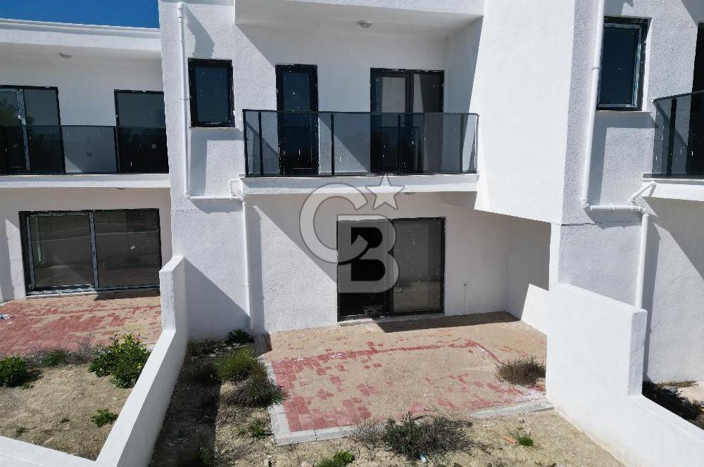 ÇANAKKALE MERKEZ ÇINARLI'DA SİTE İÇERİSİNDE KİRALIK 3+1 VİLLA
