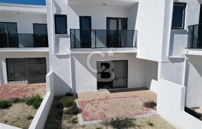 ÇANAKKALE MERKEZ ÇINARLI'DA SİTE İÇERİSİNDE KİRALIK 3+1 VİLLA