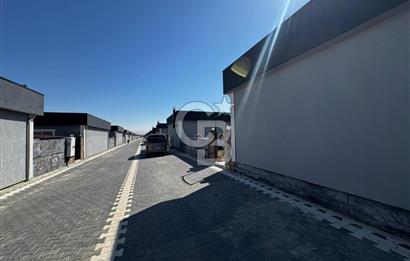 400 M2 TAPULU MÜSTAKİL VİLLA/HAVUZ İMKANI/GÜVENLİKLİ/LÜKS SİTEDE