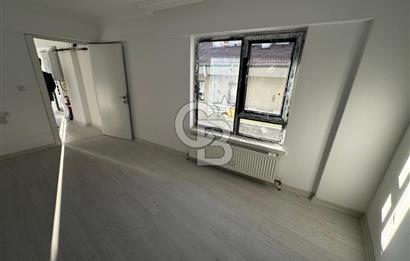 ÜNİVERSİTE-METRO YÜRÜME MESAFESİ/ASANSÖRLÜ/SIFIR BİNA/1+1 DAİRE