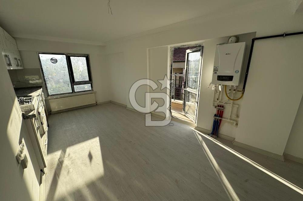 ÜNİVERSİTE-METRO YÜRÜME MESAFESİ/ASANSÖRLÜ/SIFIR BİNA/1+1 DAİRE