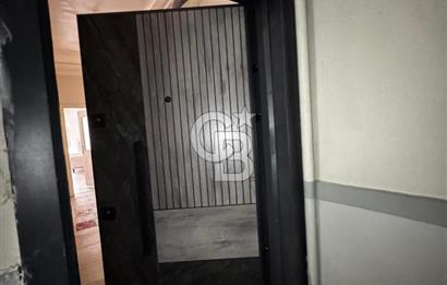 METRO'YA 300 MT/ÜNİVERSİTE CEPHELİ/ASANSÖRLÜ/EŞYALI 2+1 DAİRE