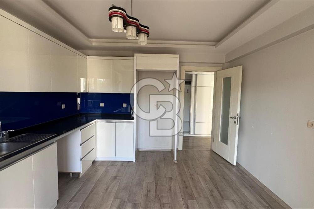 BAHÇELİEVLER KONAKLARINDA EBEVEYN BANYOLU ARAKAT 3+1 GENİŞ DAİRE