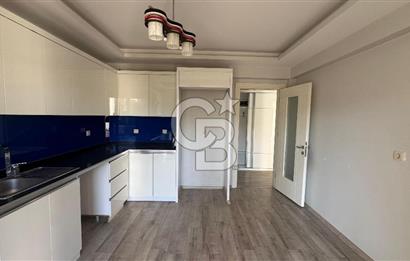 BAHÇELİEVLER KONAKLARINDA EBEVEYN BANYOLU ARAKAT 3+1 GENİŞ DAİRE