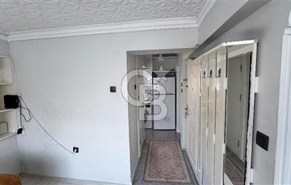  Karşıyaka Alaybey’ de 1+1 Eşyalı Satılık Daire 