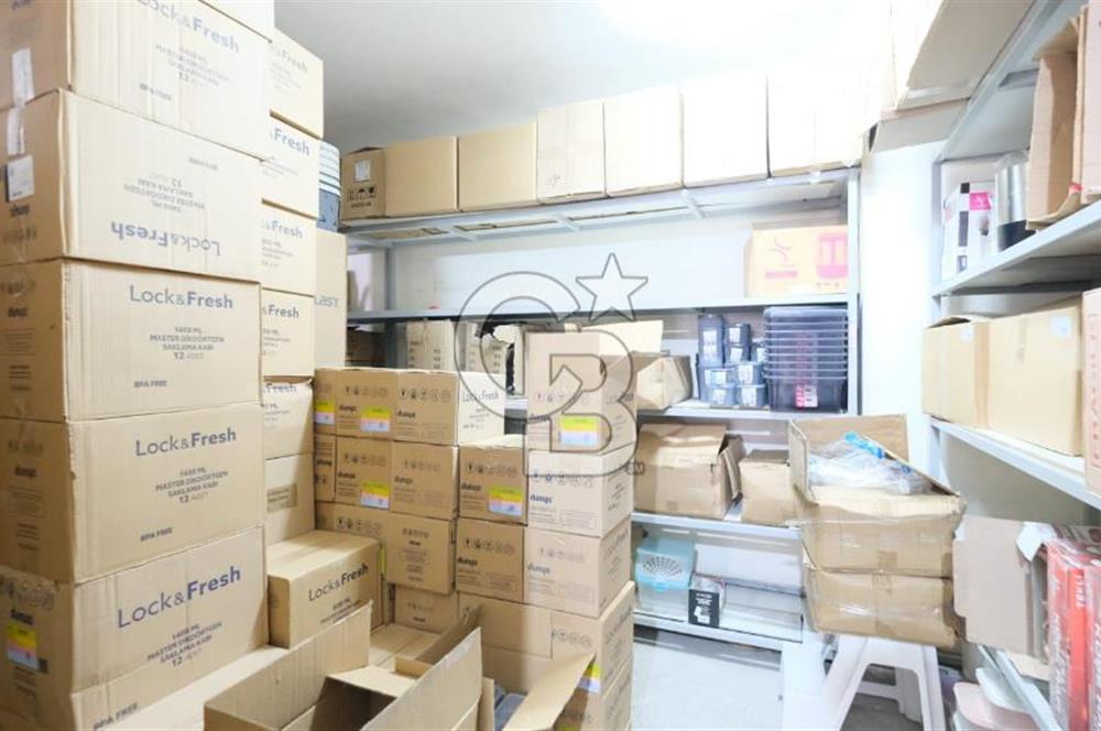 MACUN MAHALLESİNDE SATILIK TİCARİ BİNA