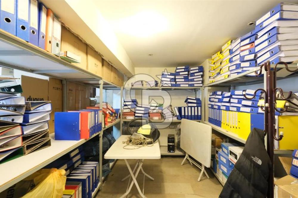 MACUN MAHALLESİNDE SATILIK TİCARİ BİNA