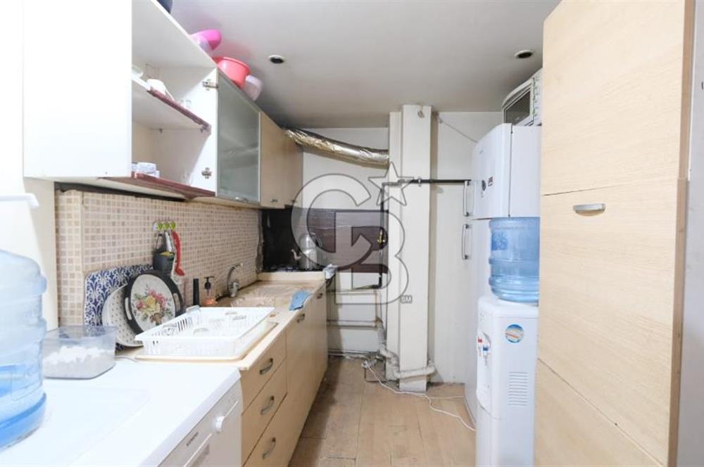 MACUN MAHALLESİNDE SATILIK TİCARİ BİNA