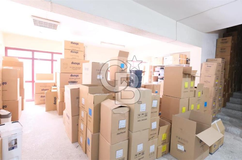 MACUN MAHALLESİNDE SATILIK TİCARİ BİNA