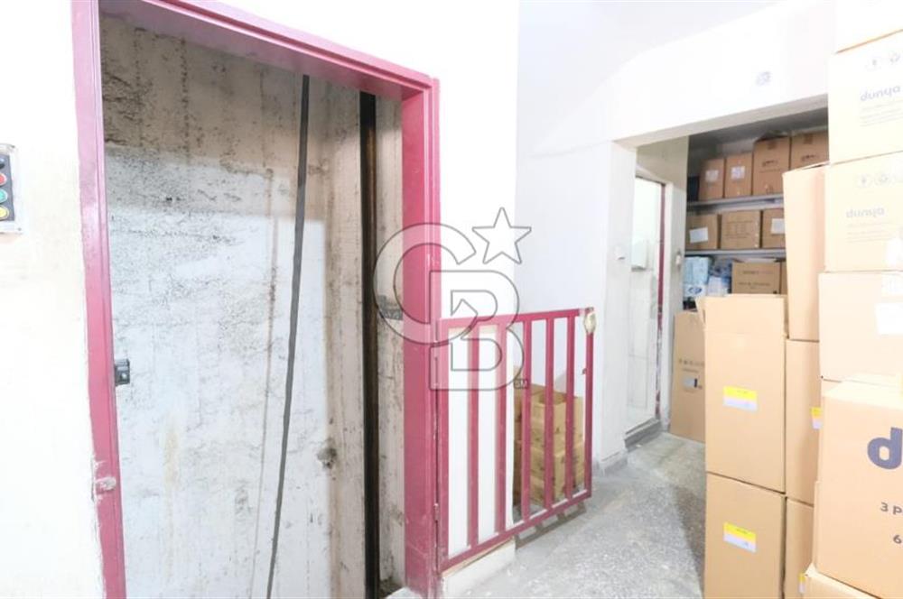 MACUN MAHALLESİNDE SATILIK TİCARİ BİNA