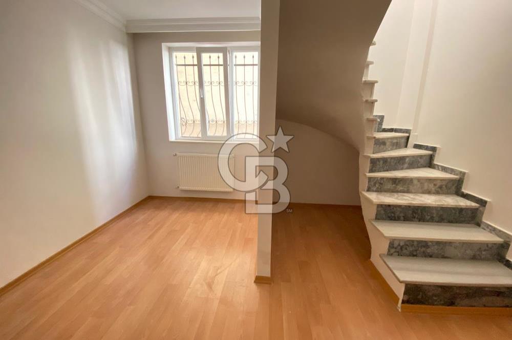 SANCAKTEPE YENİDOĞAN SATILIK MERKEZDE 3+1 SATILIK ARAKAT DUBLEKS DAİRE