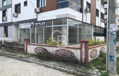 Yunusemre Muradiye'de Bahçeli Köşe Dükkan