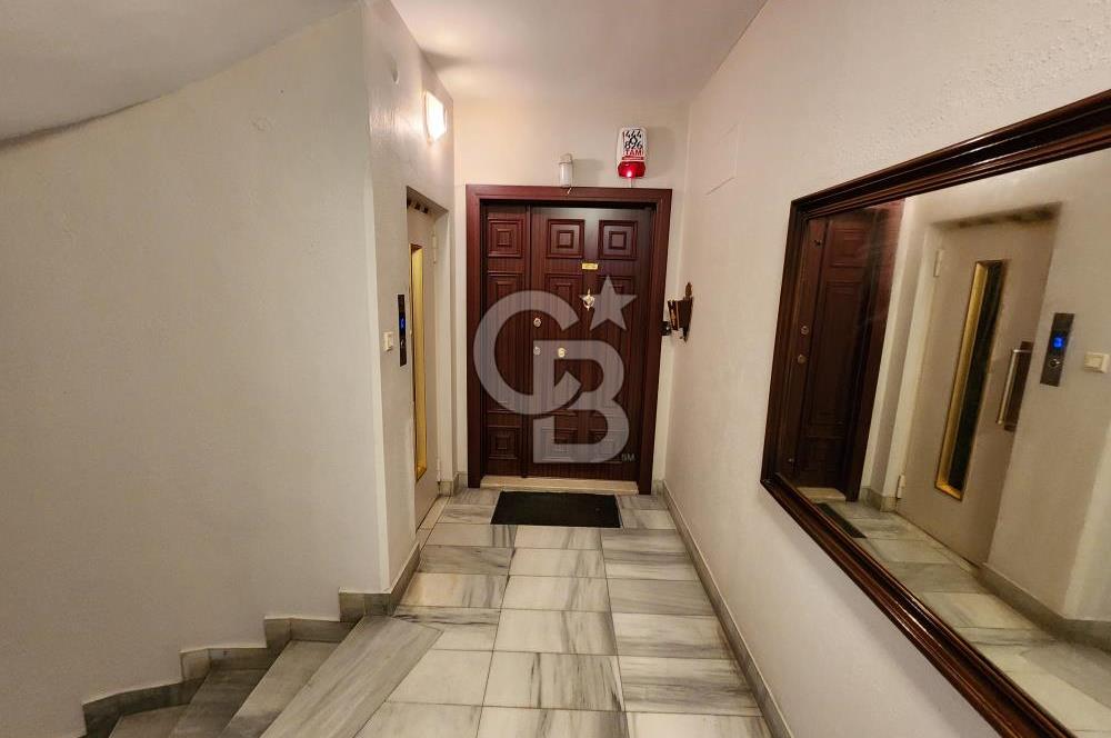 KADIKÖY MODADA 4+1 İŞYERİNE UYGUN DAİRE