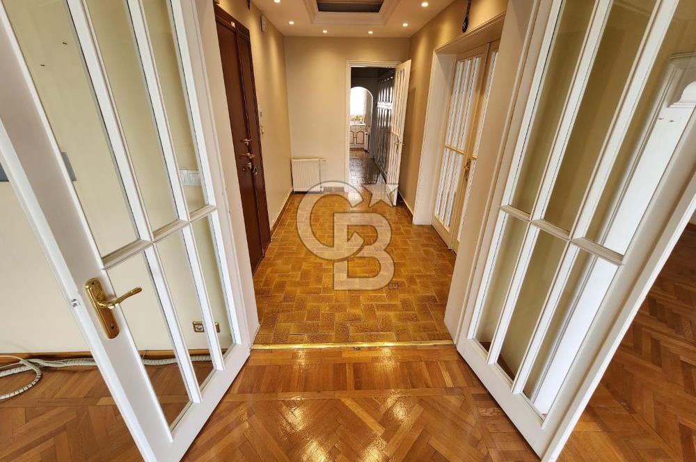 KADIKÖY MODADA 4+1 İŞYERİNE UYGUN DAİRE