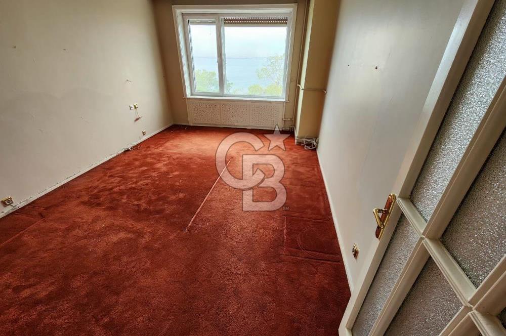 KADIKÖY MODADA 4+1 İŞYERİNE UYGUN DAİRE
