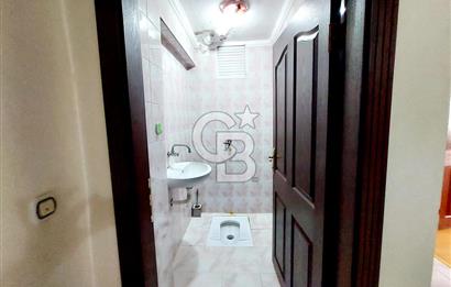DEREBOYU CADDE'SİNDE 1.KATTA BAKIMLI VE GENİŞ 3+1 SATILIK DAİRE
