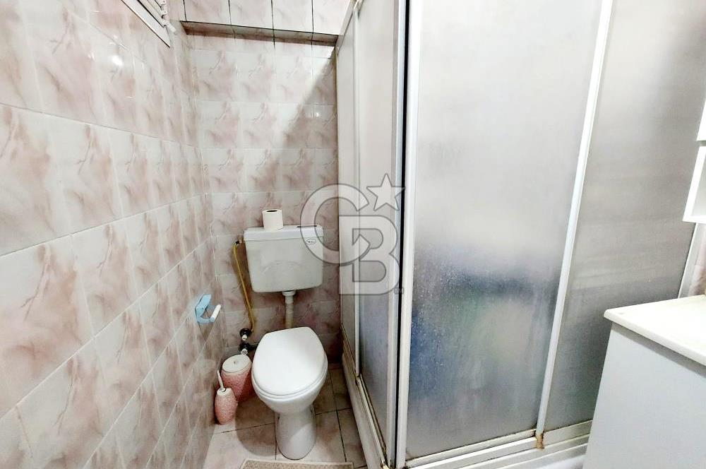 DEREBOYU CADDE'SİNDE 1.KATTA BAKIMLI VE GENİŞ 3+1 SATILIK DAİRE