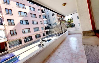DEREBOYU CADDE'SİNDE 1.KATTA BAKIMLI VE GENİŞ 3+1 SATILIK DAİRE