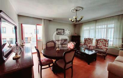 DEREBOYU CADDE'SİNDE 1.KATTA BAKIMLI VE GENİŞ 3+1 SATILIK DAİRE