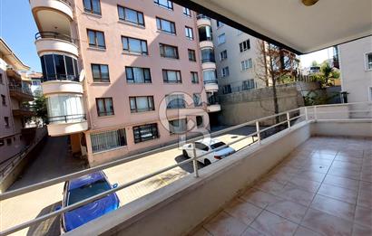 DEREBOYU CADDE'SİNDE 1.KATTA BAKIMLI VE GENİŞ 3+1 SATILIK DAİRE