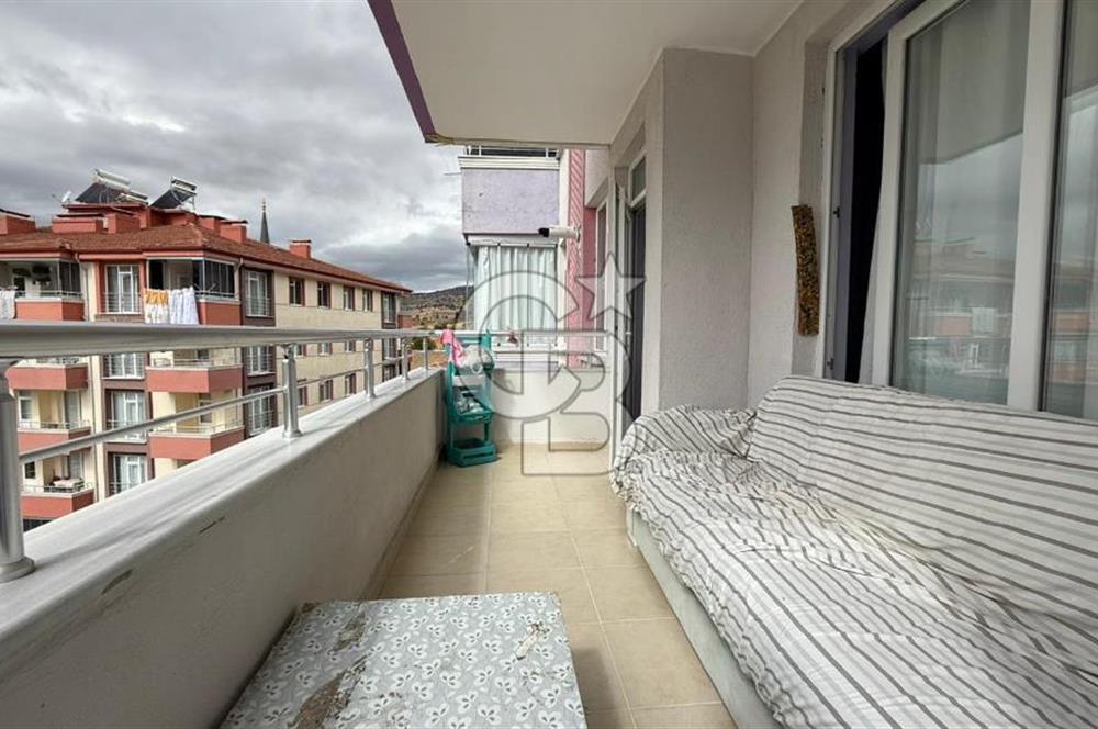TAŞOVADA GENİŞ KULLANIM ALANLI, SİTE İÇİNDE 3+1 FIRSAT DAİRE