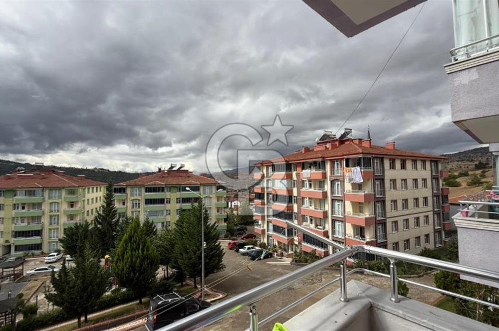 TAŞOVADA GENİŞ KULLANIM ALANLI, SİTE İÇİNDE 3+1 FIRSAT DAİRE