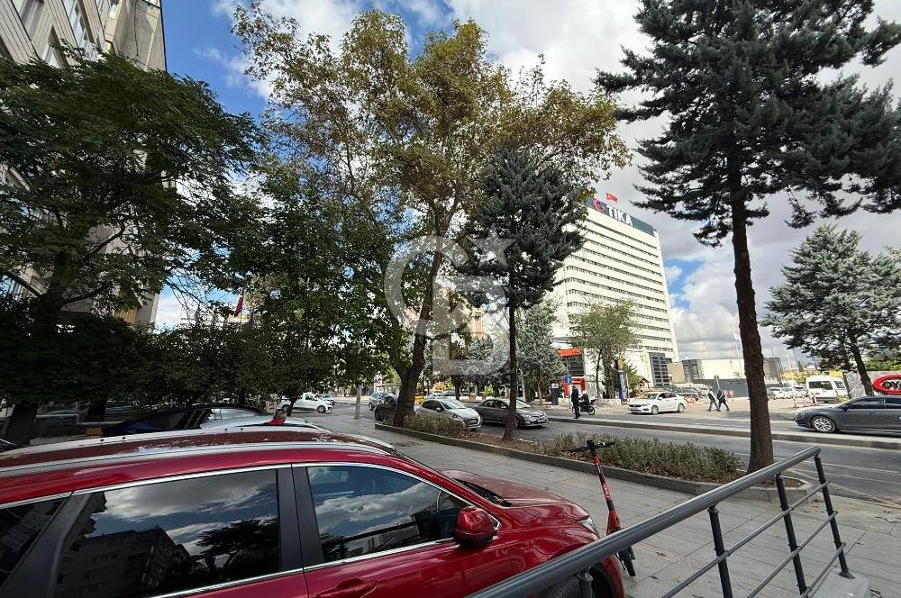 GMK BULVARI ÜZERİNDE SATILIK 650M2 DEPOLU DÜKKAN & MAĞAZA