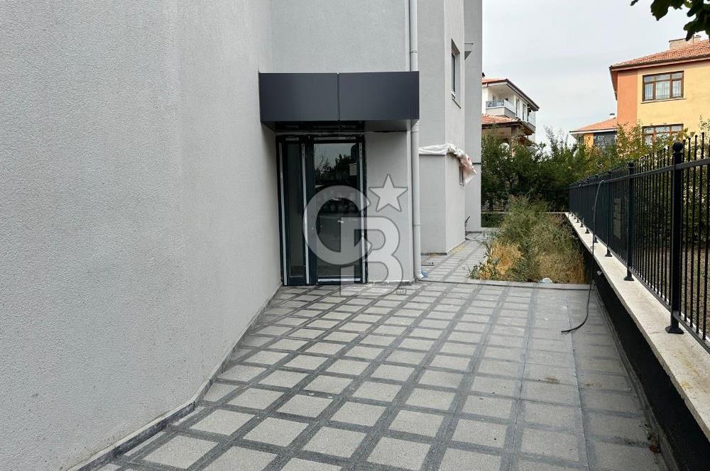 ÇUBUK DUMLUPINARDA MERKEZİ KONUMDA ASANSÖRLÜ 1+1 SATILIK DAİRE
