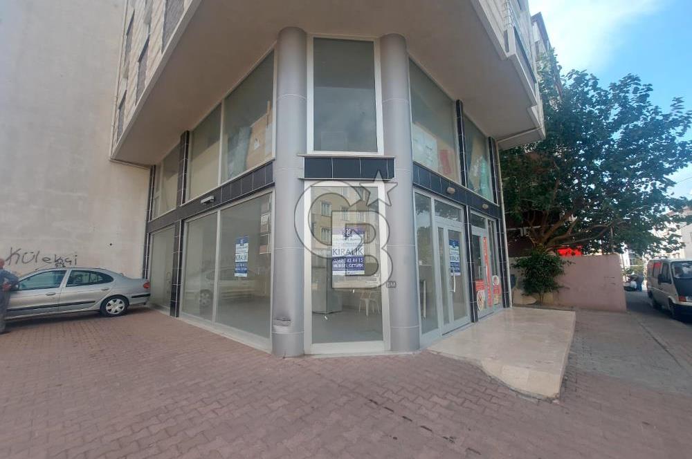 ÇAYIROVA MENDERES CAD. 55 m² KÖŞE HER İŞE UYGUN KİRALIK DÜKKAN