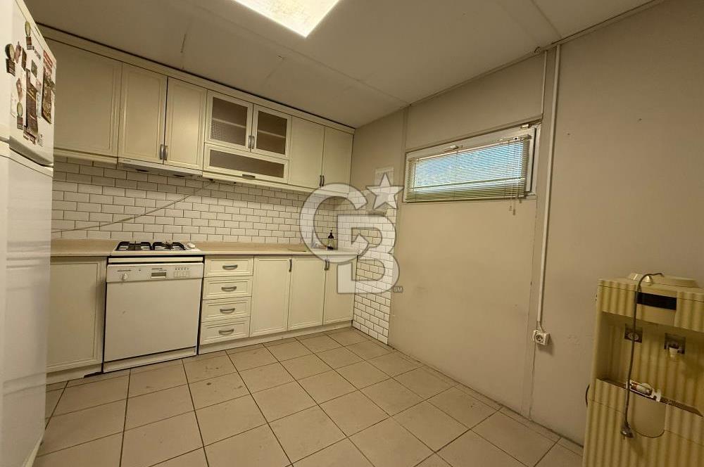 Pendik Doğu Mh. KİRALIK 200m2 Kapalı 300m2 Müstakil Depo