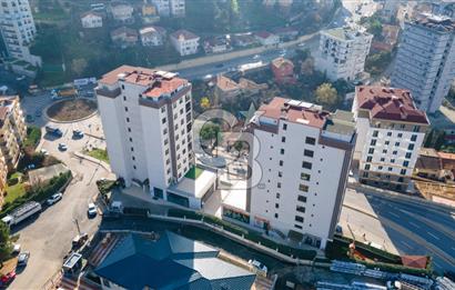 KARTAL YAKACIKTA CADDE ÜSTÜ 8 ADET İSKANLI KOMPLE SATILIK DÜKKAN