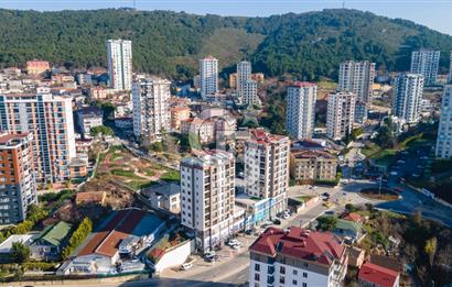 KARTAL YAKACIKTA CADDE ÜSTÜ 8 ADET İSKANLI KOMPLE SATILIK DÜKKAN
