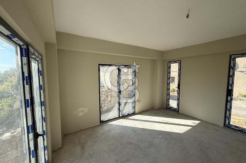 ÇANAKKALE İNTEPE'DE TAM MÜSTAKİL SATILIK 5+1 TRIPLEX VİLLA