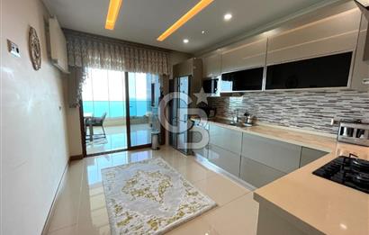 YILDIZZLI SÜMELA EVLERİNDE LÜKSÜ YAŞATAN MUHTEŞEM 4+1 DAİRE