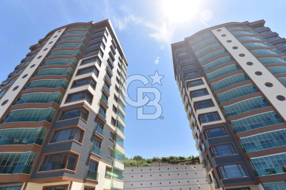 YILDIZZLI SÜMELA EVLERİNDE LÜKSÜ YAŞATAN MUHTEŞEM 4+1 DAİRE