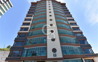 YILDIZZLI SÜMELA EVLERİNDE LÜKSÜ YAŞATAN MUHTEŞEM 4+1 DAİRE