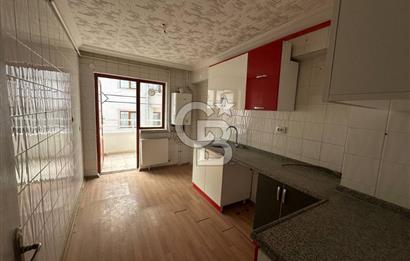 Dereboyu Caddesinde 105 m², 3+1, Kiralık, 2.Kat Daire (Ara Kat)